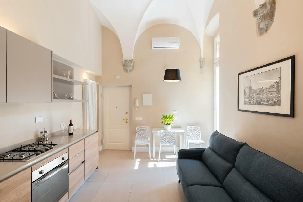 Borgo Pinti Garden Suite Florence 0*,